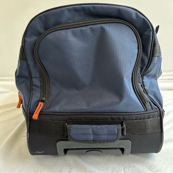 TIMEBERLAND HIGHTGATE SPRINGS 30" WHEELED DUFFEL - Picture 7 of 14